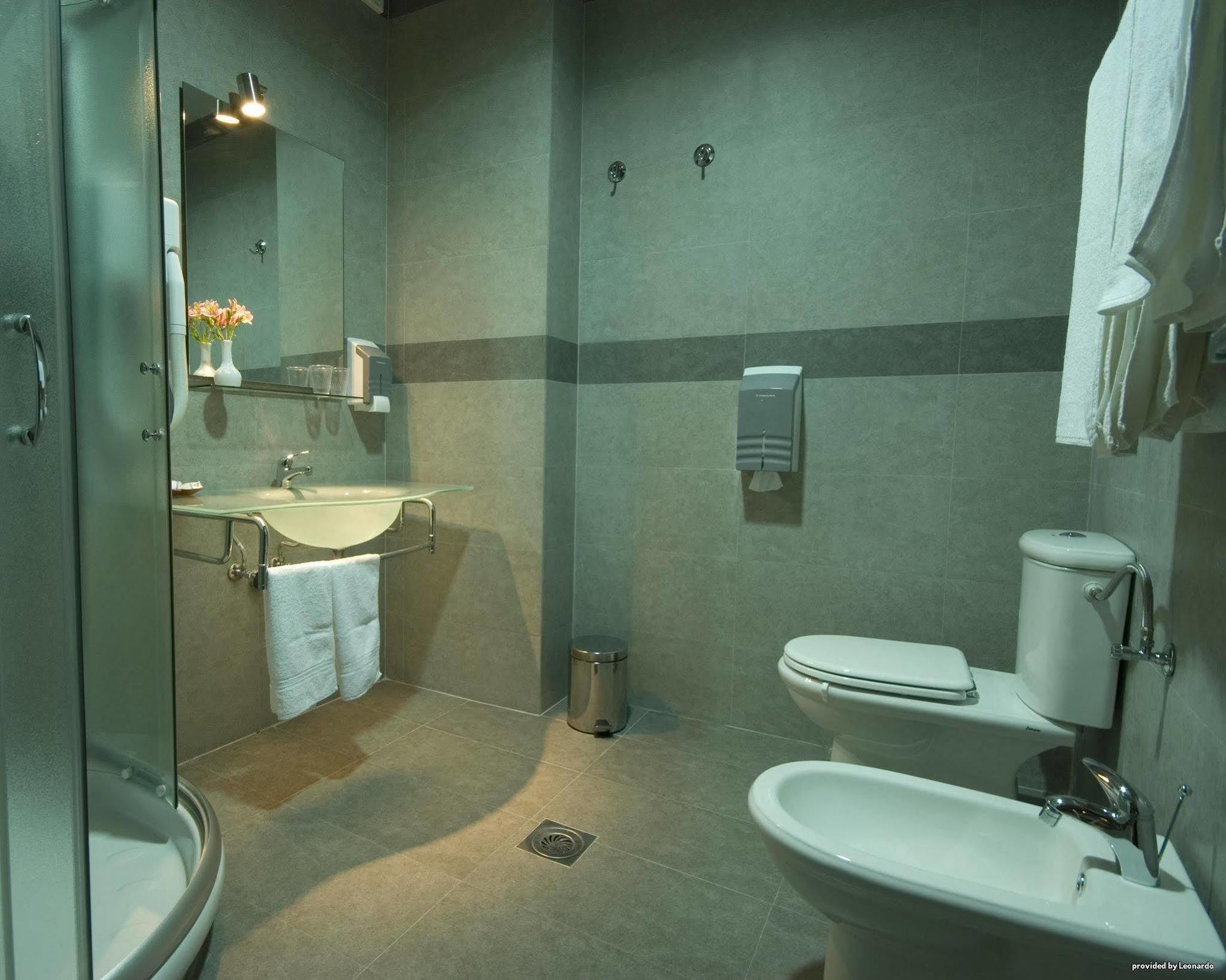 Hotel Forum Garni Subotica Rum bild